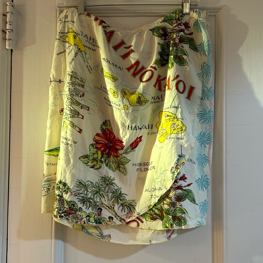 Jams World Hawaii No Ka’oi print skirt